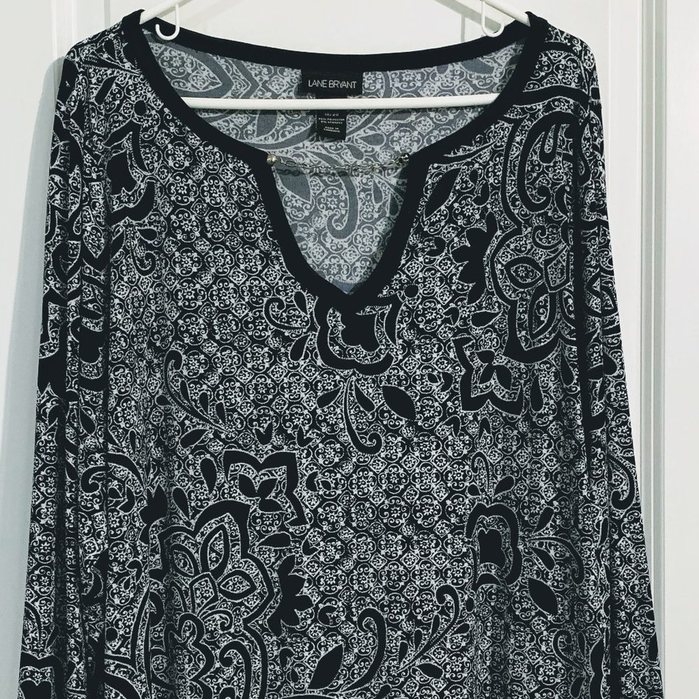 Black & White Paisley Tunic Dressbarn Sz 18/20
